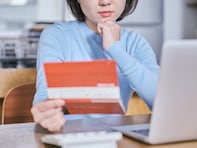 「何十万も利息が…」29歳パート女性、年収100万円。奨学金400万円をわずか3年で返済できた理由