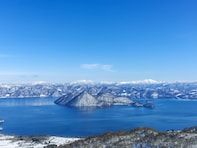 絶景だと思う「日本の湖」ランキング！ 2位「洞爺湖（北海道）」を抑えた1位は？【2025年調査】