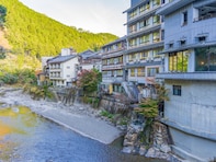 クリスマスに行きたいと思う「和歌山県（南紀・熊野・白浜エリア）の温泉地」ランキング！ 2位「龍神温泉」を抑えた1位は？【2025年調査】