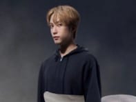 「オモロ男すぎる」LDH所属アーティスト、「ボツになった年賀状」ショットに反響！「クセ強だなぁ(笑)」