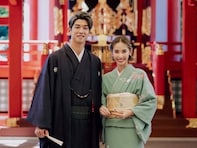 「半端ない夫婦」大迫勇也のモデル妻、美男美女の夫婦ショット公開「すごく良い写真」「おしどり夫婦」