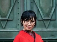 「カッコ良すぎないか」新しい学校のリーダーズ・SUZUKA、真っ赤な振袖ショットを披露！ 「最高」