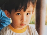 「こんなかわいい子が今は…」向井康二、幼少期の姿を披露！「可愛すぎだろ〜！」「面影ありまくり」