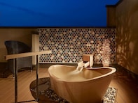 【楽天トラベル売れ筋1位】「はわい温泉　望湖楼」は夕景が映える東郷湖ビューの老舗宿【1月19日】