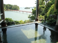 【楽天トラベルセール】「松島温泉　ホテル絶景の館」が今だけ特別価格に！ 最上階展望風呂で楽しむ富士の絶景【1月26日】