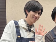 「え、え、まさかの」Snow Man・阿部亮平、人気STARTO先輩アイドルとのレアショット！ 「強火担すぎてかわいい」