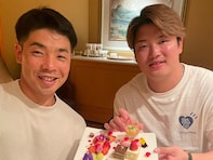 「メジャーでの活躍が楽しみ」近藤健介、村上宗隆とのプライベートショット公開「どんどん格好良くなっていく…」