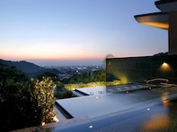 【福島県の人気ホテル】「会津・東山温泉 御宿 東鳳」は絶景露天風呂と郷土料理バイキングが魅力