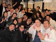 「このお笑い芸人の中に朝比奈いるのすごいな」芸人大集合ショットに反響「メンバーえぐ」「すごい面子」