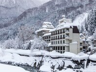 【楽天トラベル×スーパーDEAL】「瀬見温泉 ゆめみの宿 観松館」が実質30％引き！ 仲居のおもてなしと郷土料理が自慢【2月16日】