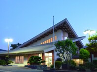 【楽天トラベルセール】「鷹野湯温泉 パレス松風 」が今だけ特別価格に！ ガラス張りの内風呂から眺める絶景が魅力【2月23日】