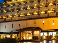 【楽天トラベルスーパーSALE】「城崎温泉 川口屋城崎リバーサイドホテル」が今だけ特別価格に！ 露天風呂付き客室と季節の会席料理で贅沢温泉旅【3月8日】