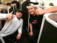 「これはエモくて泣ける」大谷翔平＆菊池雄星、 “マイアミへ向かう機内”で2ショット公開！ 「感動」