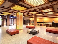 【山口県の人気ホテル】「萩温泉郷 源泉の宿・萩本陣」は14種類の湯めぐりと絶景足湯が楽しめる宿