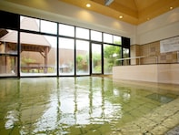 【岩手県の人気日帰り温泉】「東和温泉」は日帰りで炭酸泉を楽しめる施設。源泉100％かけ流しの大浴槽でリラックス