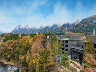 【楽天トラベル売れ筋1位】「鬼怒川渓翠」は薪火料理と温泉で過ごす大人のリゾート【3月18日】