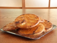 新年度のあいさつで贈りたい「埼玉県のお土産」ランキング！ 2位「草加せんべい」を抑えた1位は？【2026年調査】