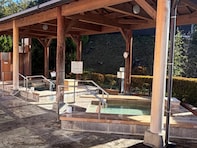 【広島県の人気スーパー銭湯】「高宮温泉たかみや湯の森」は江戸時代から続く歴史ある施設。西日本でも珍しい露天酒風呂でリラックス