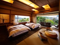 【新潟県の人気ホテル】「月岡温泉 白玉の湯 華鳳」はエメラルドグリーンの名湯と広大な庭園が自慢の贅沢宿