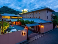 【楽天トラベルセール】佐賀県「肥前 嬉野温泉 隠宿 華の雫」が特別価格で登場中