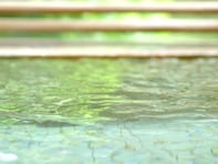 【茨城県の人気スーパー銭湯】「石岡健康センター」は22時間営業でリフレッシュできる施設。天然鉱石温泉「光明石」でリラックス