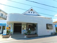 【神奈川県の人気銭湯】「亀遊舘」は昭和17年創業の“天井の高いお風呂屋さん”。昔ながらの浴槽でリラックス