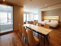 【群馬県の人気ホテル】「草津温泉ホテル 櫻井」は草津最大級の大浴場と伝統の湯もみショーが自慢の宿