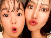 「お母さんそっくり」紅蘭、美人娘との顔出し“超密着”ショット公開「お世辞なしで、姉妹に見えます」