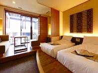 【山口県の人気ホテル】「油谷湾温泉ホテル楊貴館」が選ばれる理由