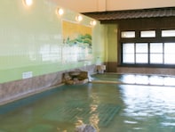 【佐賀県の人気日帰り温泉】「百年の湯」は自家源泉を贅沢に使用した施設。美肌の湯を大浴場と6種類の家族湯で楽しめる