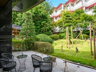 【楽天トラベル春夏フェア】栃木県「鬼怒川温泉 鬼怒川グランドホテル 夢の季」が最大21％オフ！ 九湯の湯めぐりと5つの貸切風呂で満喫する温泉宿【4月19日】