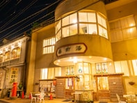 【島根県】世界遺産の街の名湯！温泉津温泉の魅力とは？「オール5」の最高評価、美食や地酒も楽しめる旅