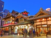 【愛媛県】「街並みがレトロ」日本最古・道後温泉の魅力とは？重要文化財の本館が全面公開、散策も堪能