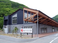 【山梨県の人気日帰り温泉】「しもべの湯」は2種類の源泉が楽しめる施設。「武田信玄のかくし湯」でリラックス