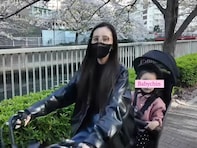 「またまた新車登場!?」板野友美、“うちのGクラス”紹介！ 「新鮮すぎる」「爆走するママな姿大好き」