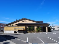 【富山県の人気銭湯】「呉羽の湯」は365日年中無休で光明石温泉が楽しめる施設。独自の薬石湯でリラックス