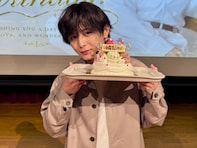 「どこが33や！！！」山田涼介、誕生日ショットに驚きの声！ 「幼くない!?」「まじで若返りすぎ！」