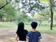 「麻央ちゃんも一緒にいるよう」市川團十郎、長女＆長男との散歩ショット公開！ 「大人になったねー」