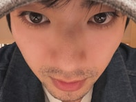 山田裕貴、どアップ変顔ショットに「羨ましいくらいまつ毛が長い」「夢に出るww」の声！中島健人も反応