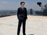 「また足が長くなったよね」宮世琉弥、圧巻スタイルに反響！ 「スタイルやばっ！」「最高にイケメン」