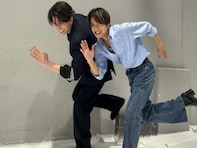 「大好きなペアだ」イケメン俳優、STARTOアイドルとの仲良しショット公開！ 「2人ともスタイル抜群すぎる」