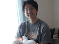 「遂にパパに！」イケメン芸人、第1子誕生を報告！ 「これほど穏やかな表情の石井さん見たことない」