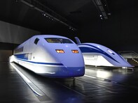 【愛知県】入園無料も！ 梅雨でも遊べる。新幹線シミュレータ、絵付け体験も……家族で行きたい大型施設3選