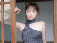 「おへそも可愛い」櫻井優衣、美デコルテ＆おなか見えオフショットに「革命的なビジュアル」「美女すぎ」