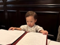 「積極的な1歳だった」人気YouTuber、“マッチングアプリで出会った男”の写真公開？ 「男前」「可愛い過ぎる」