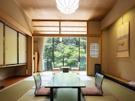 とろみのある美人の湯に癒やされる！ 「大沢温泉 山水閣」で半露天風呂と季節の和食膳を味わう贅沢な温泉旅