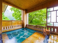 楽天トラベルで平均評価4.0超え！ 「越後湯沢湯元 卵の湯 雪國の宿 高半」で100％天然温泉の源泉かけ流しと魚沼の郷土料理を堪能