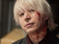 「とんでもない爆弾写真」佐久間大介、血まみれオフショット披露！ Snow Manメンバーからの差し入れも公開
