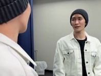 「愛が溢れてるよ」Snow Manメンバー、帰国した目黒蓮に再会！ 「最高すぎて泣ける」「どんだけ仲良いねん笑」