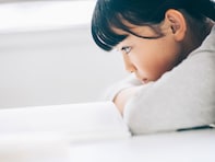 「頑張って」と送り出した娘が、塾の前で動けなくなって…。親が下した「最高の選択」とは【中学受験】